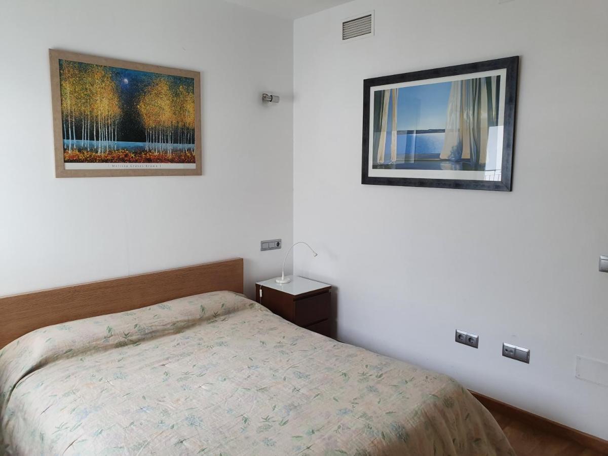 Ferienwohnung Apartamento Centrico Con Parking Málaga Exterior foto